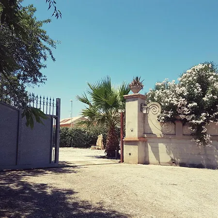 Le Castella App.11 *